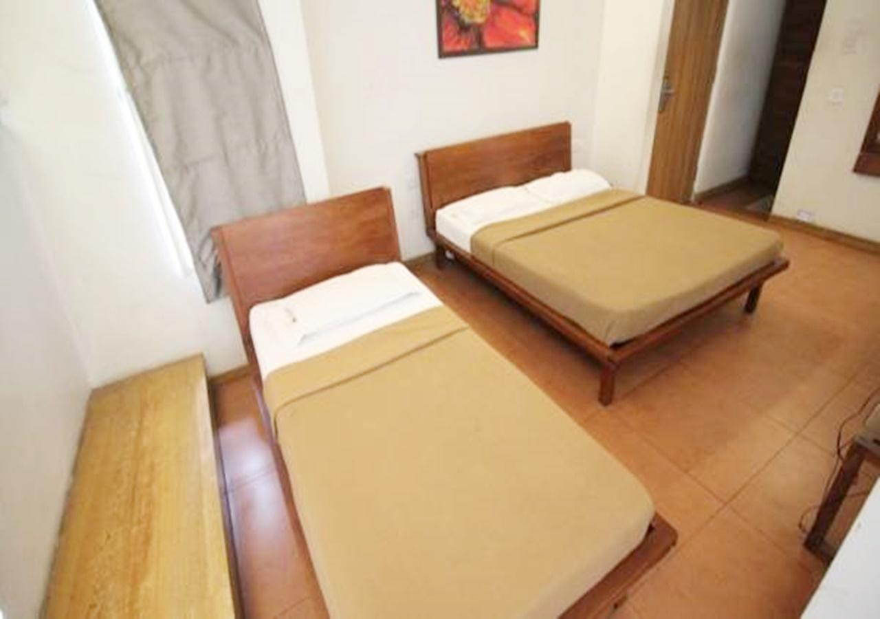 Hotel Holiday Home Bangalore Luaran gambar
